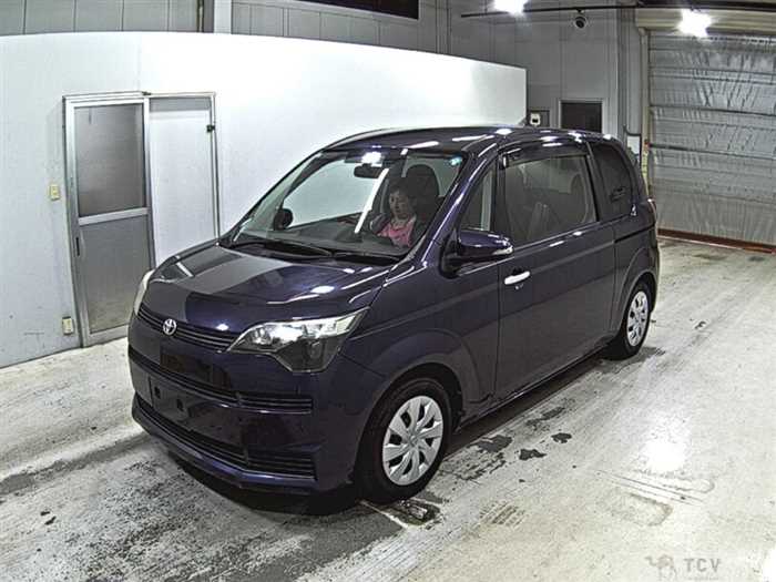 2013 Toyota SPADE