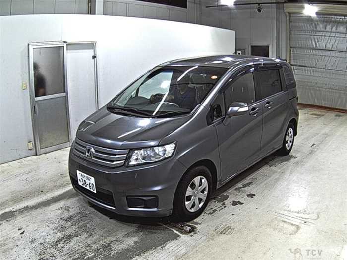 2012 Honda Freed Spike