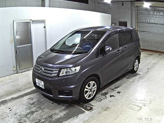 2013 Honda Freed Spike