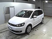 2013 Volkswagen Golf Touran