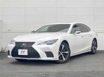 2023 Lexus LS