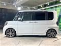 2017 Daihatsu Tanto