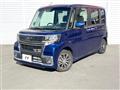 2017 Daihatsu Tanto
