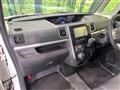 2017 Daihatsu Tanto