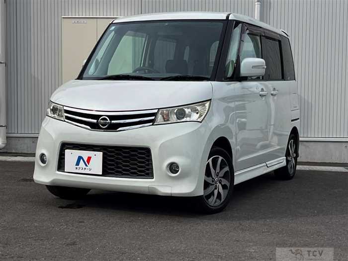 2011 Nissan ROOX