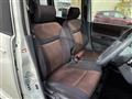 2011 Nissan ROOX