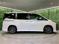 2022 Toyota Voxy