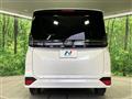 2022 Toyota Voxy