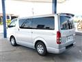 2004 Toyota Regiusace Van