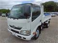 2015 Hino Dutro