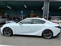 2021 Lexus IS