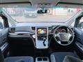 2011 Toyota Alphard G