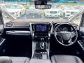2022 Toyota Alphard G