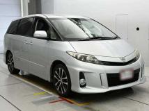 2013 Toyota Estima