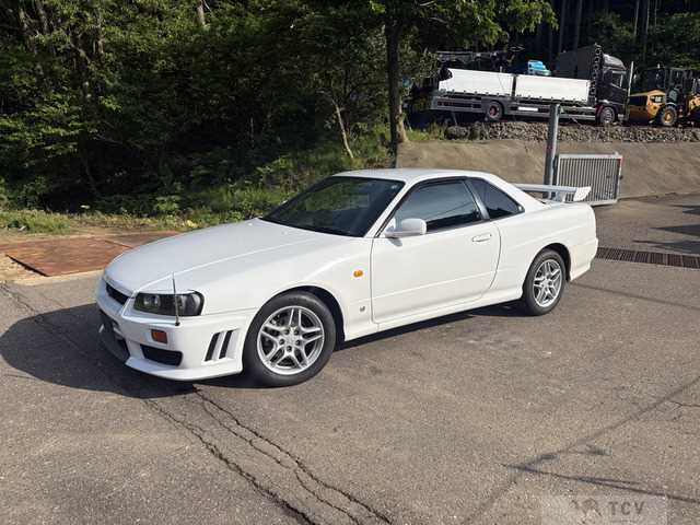 1999 Nissan Skyline Coupe