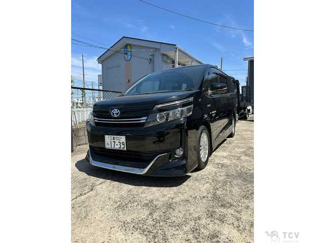 2014 Toyota Voxy