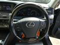 2013 Lexus LS