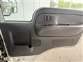 2003 Nissan Atlas