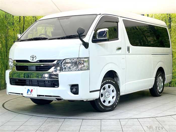 2025 Toyota Hiace Wagon