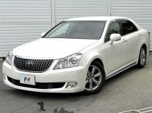 2010 Toyota Crown Majesta