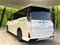 2020 Toyota Voxy