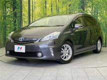 2012 Toyota PRIUS α