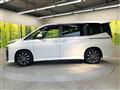 2022 Toyota Voxy