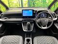 2022 Toyota Voxy
