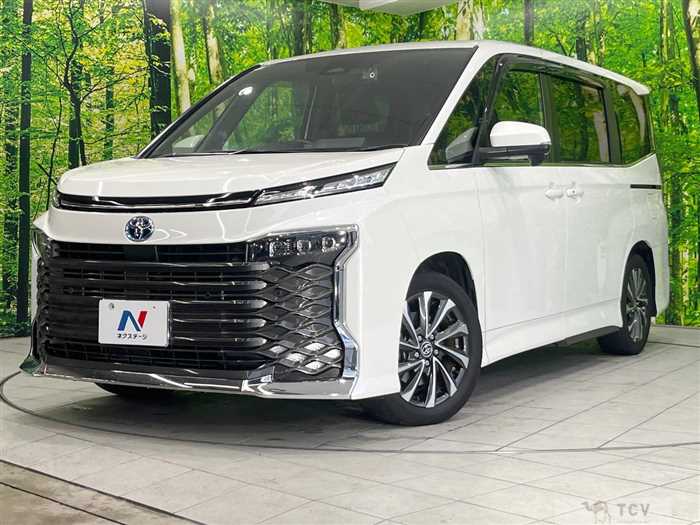 2023 Toyota Voxy