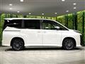 2025 Toyota Voxy