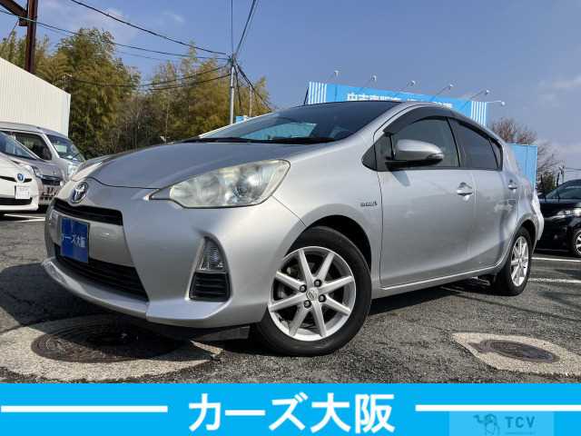 2013 Toyota AQUA