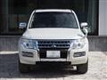 2016 Mitsubishi Pajero