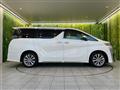 2022 Toyota Vellfire