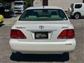 2004 Toyota Crown