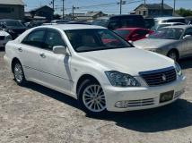 2004 Toyota Crown