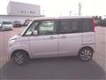 2012 Nissan ROOX