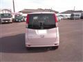 2012 Nissan ROOX