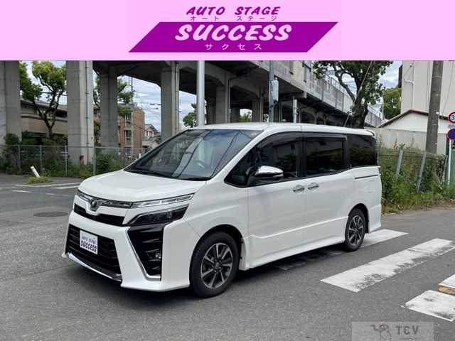 2020 Toyota Voxy