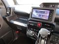 2021 Daihatsu Tanto Custom
