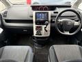 2011 Toyota Voxy