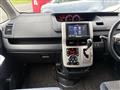 2011 Toyota Voxy
