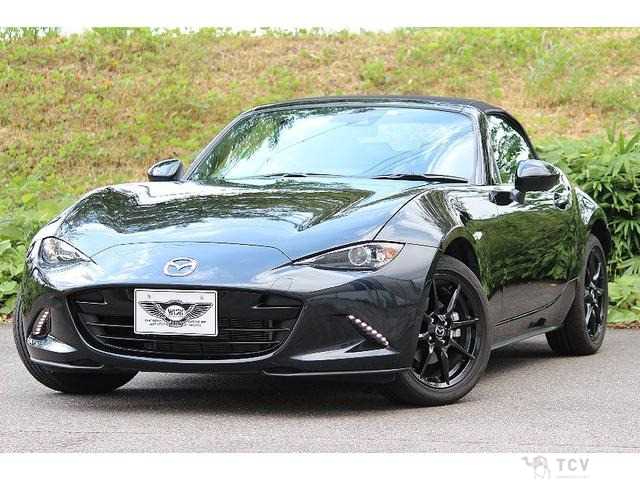 2023 Mazda Roadster