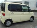 2010 Daihatsu Tanto