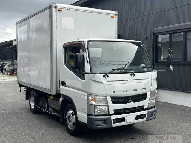 2015 Mitsubishi Canter