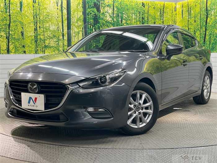 2017 Mazda Axela