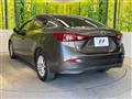 2017 Mazda Axela
