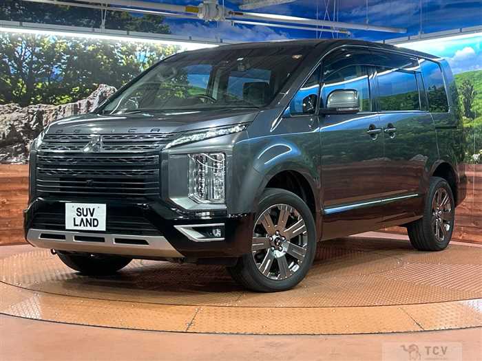 2021 Mitsubishi Delica D5