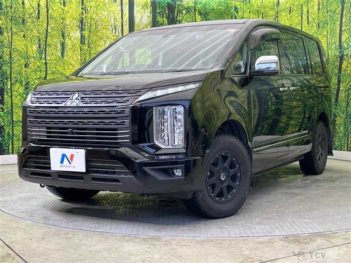 2021 Mitsubishi Delica D5