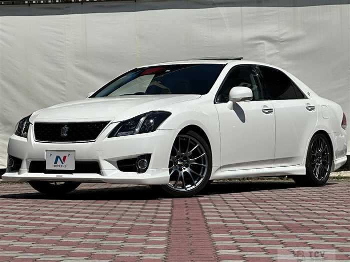 2011 Toyota Crown