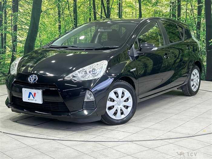 2013 Toyota AQUA
